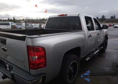 2011 Chevrolet Silverado 1500 Hybrid 1Hy z USA, uszkodzony, nr VIN 3GCUKUEJ8BG111074